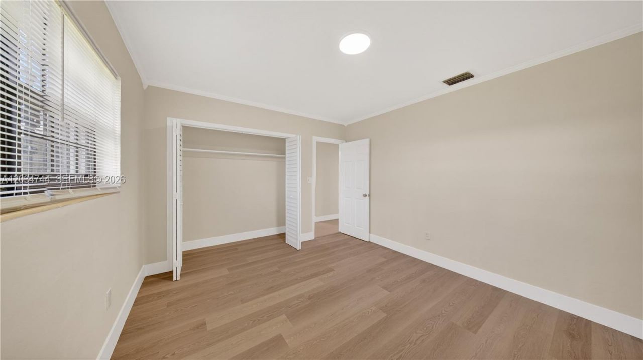 8200 NW 34th Ave, Miami, FL 33147 Photo
