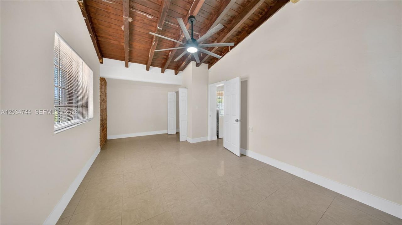 8200 NW 34th Ave, Miami, FL 33147 Photo