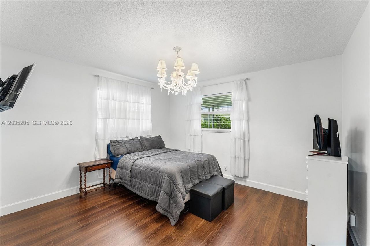 4705 NW 43rd Ave , Tamarac, FL 33319 Photo