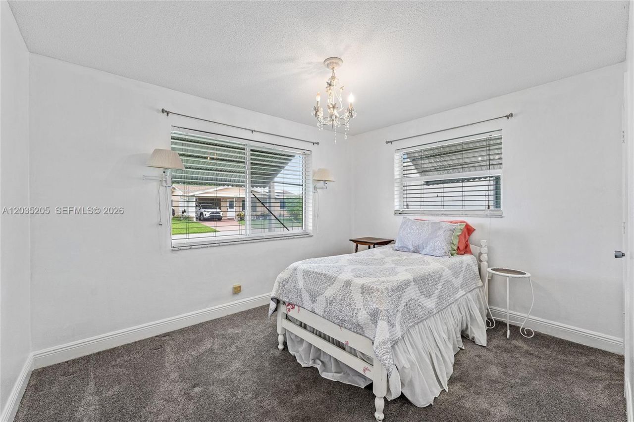 4705 NW 43rd Ave , Tamarac, FL 33319 Photo