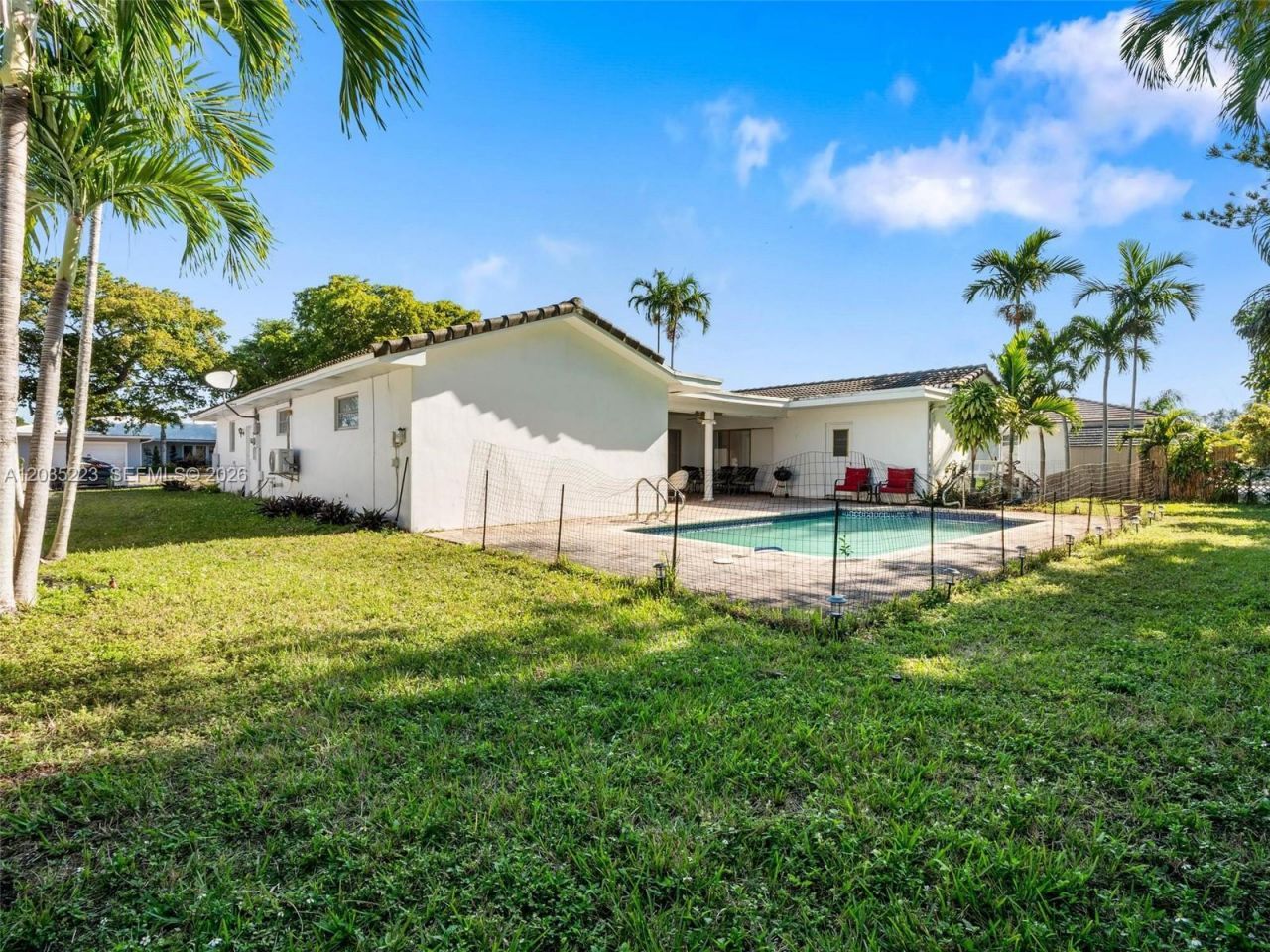 3610 N 53rd Ave , Hollywood, FL 33021 Photo