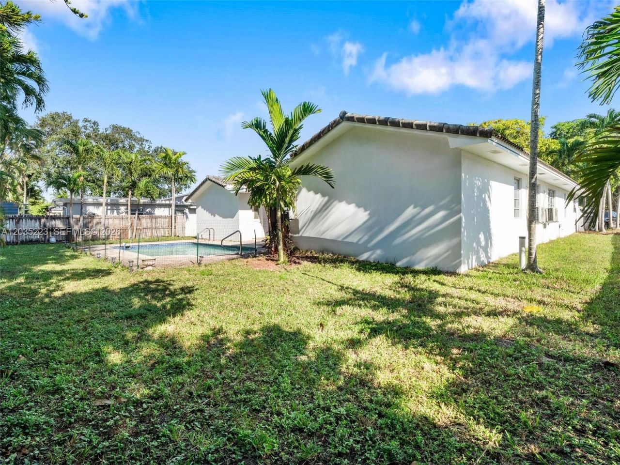 3610 N 53rd Ave , Hollywood, FL 33021 Photo