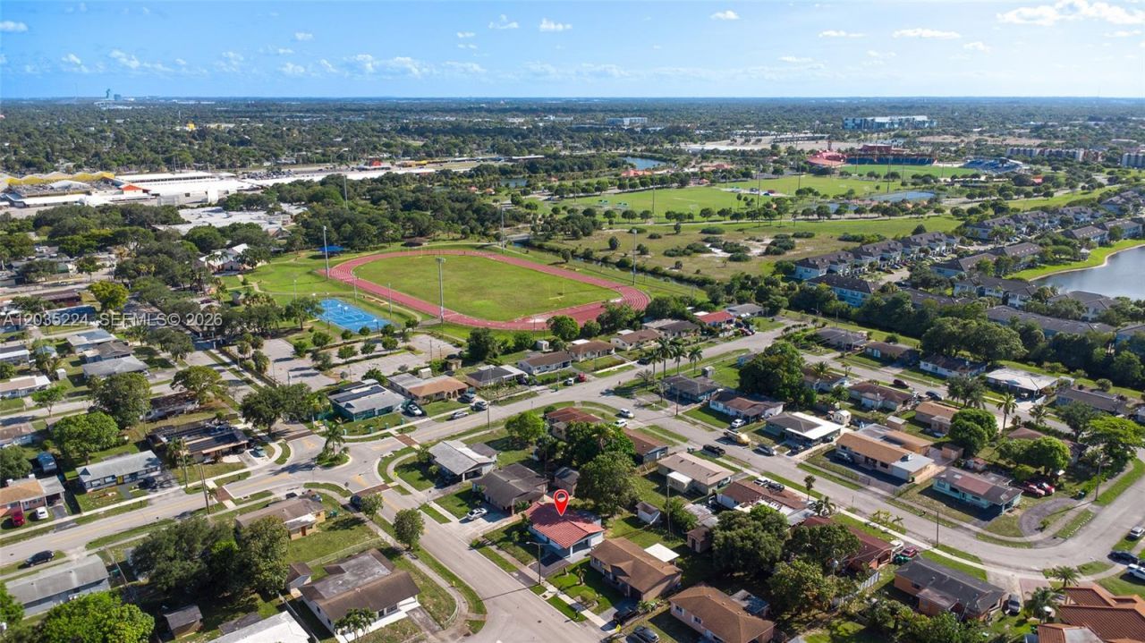 1421 NW 33rd Ave, Lauderhill, FL 33311 Photo