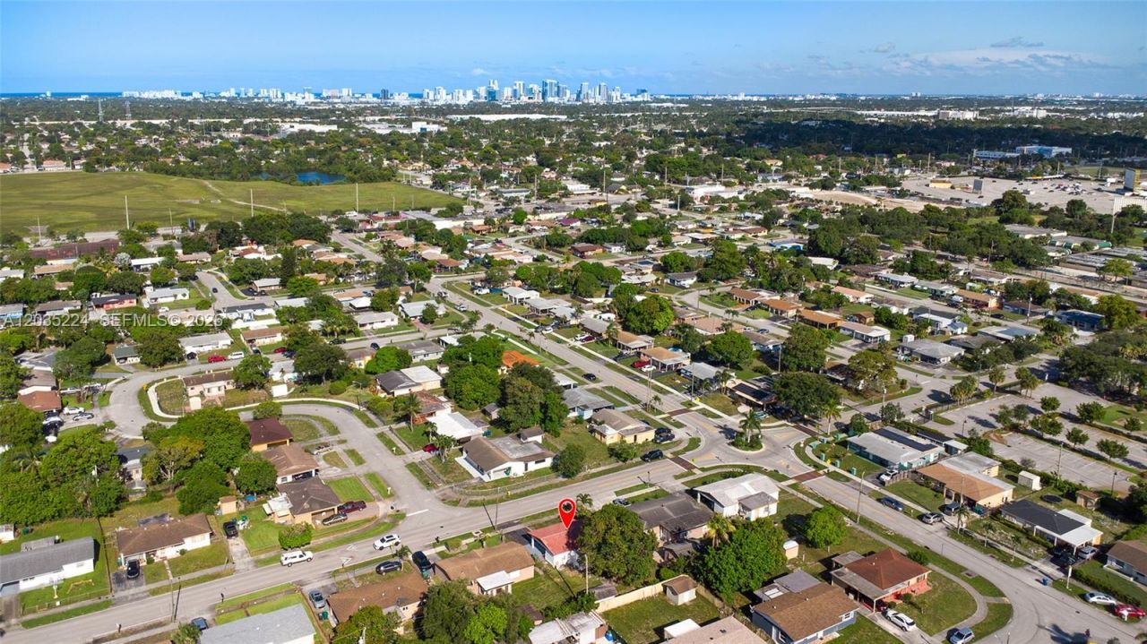 1421 NW 33rd Ave, Lauderhill, FL 33311 Photo