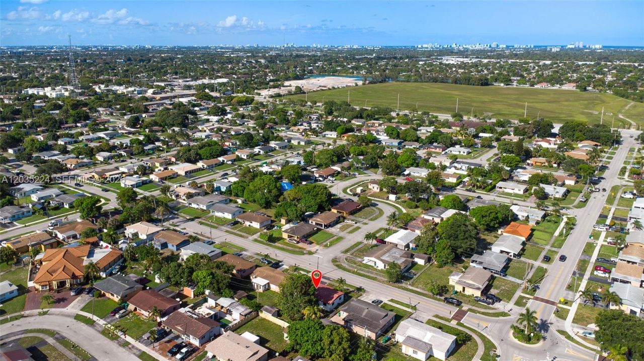 1421 NW 33rd Ave, Lauderhill, FL 33311 Photo