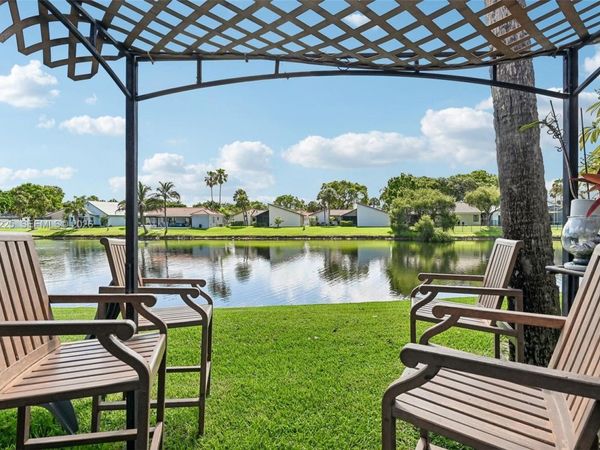 207 NW 45th Ave, Deerfield Beach, FL 33442