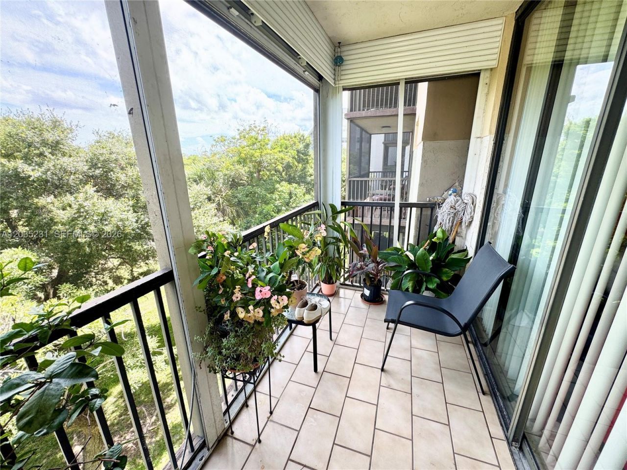 5570 NW 44th St , Unit 408A, Lauderhill, FL 33319 Photo