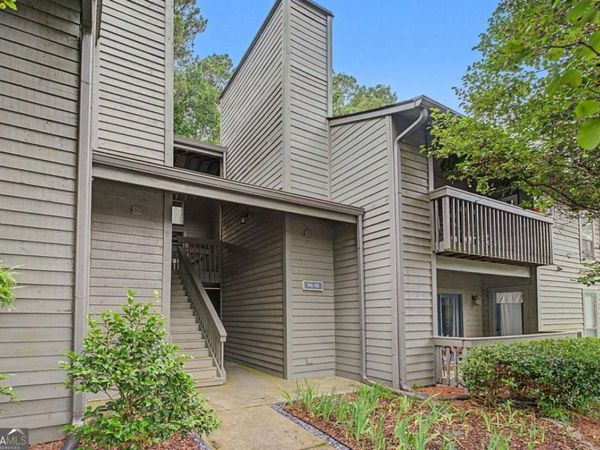 908 Tuxworth Circle, Decatur, GA 30033