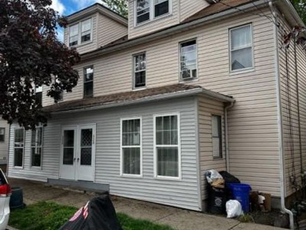 326-328 NEW HANCOCK STREET , WILKES BARRE, PA 18702