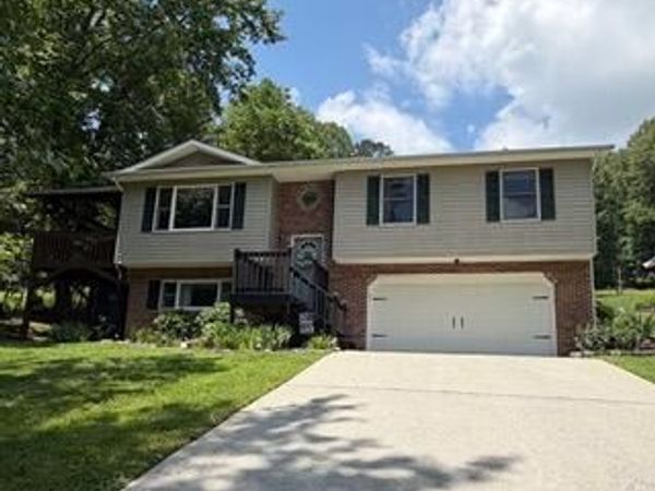 4020 Cooks Inlet Road, Kingsport, TN 37664