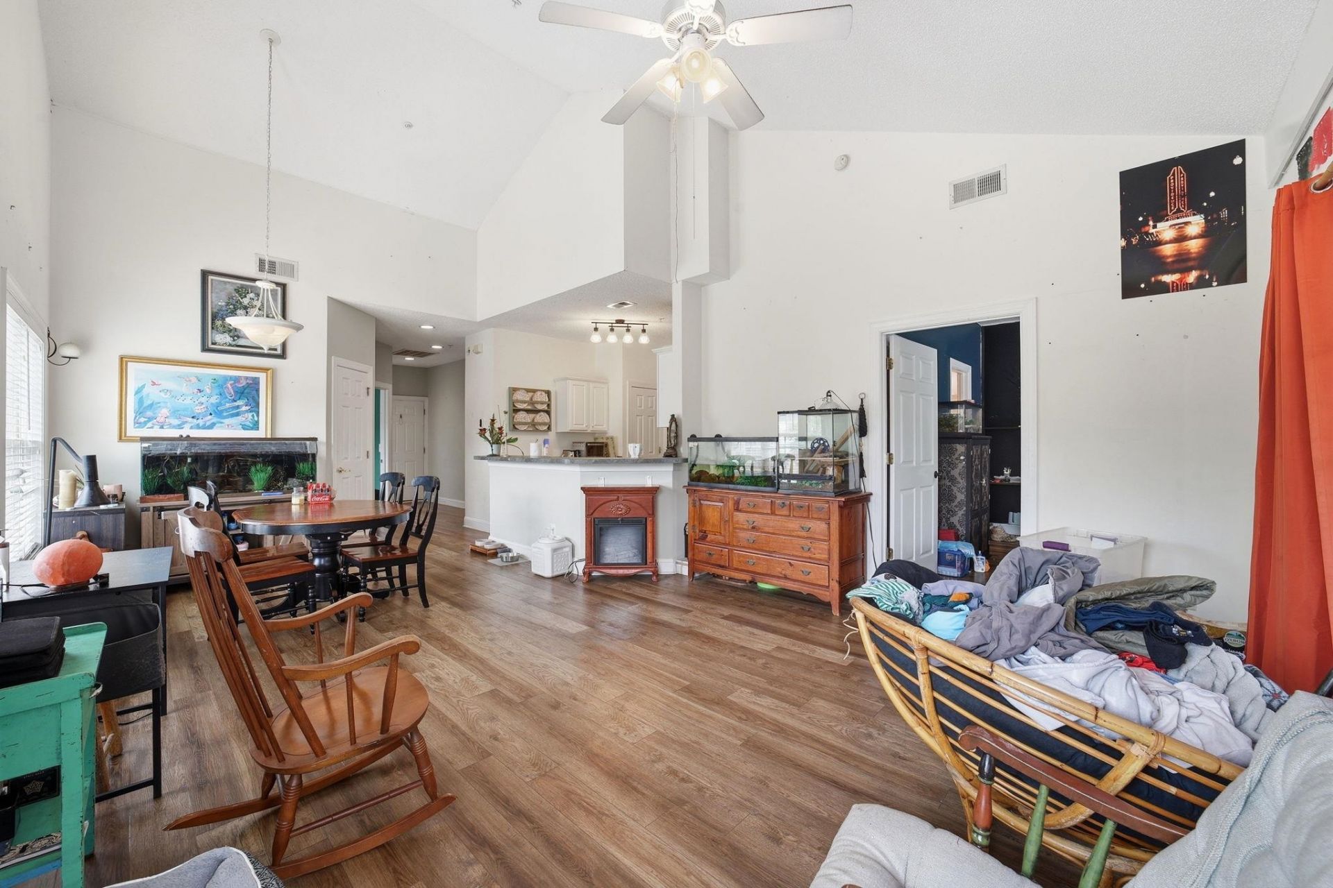 5034 Belleglen Ct.  Photo 10