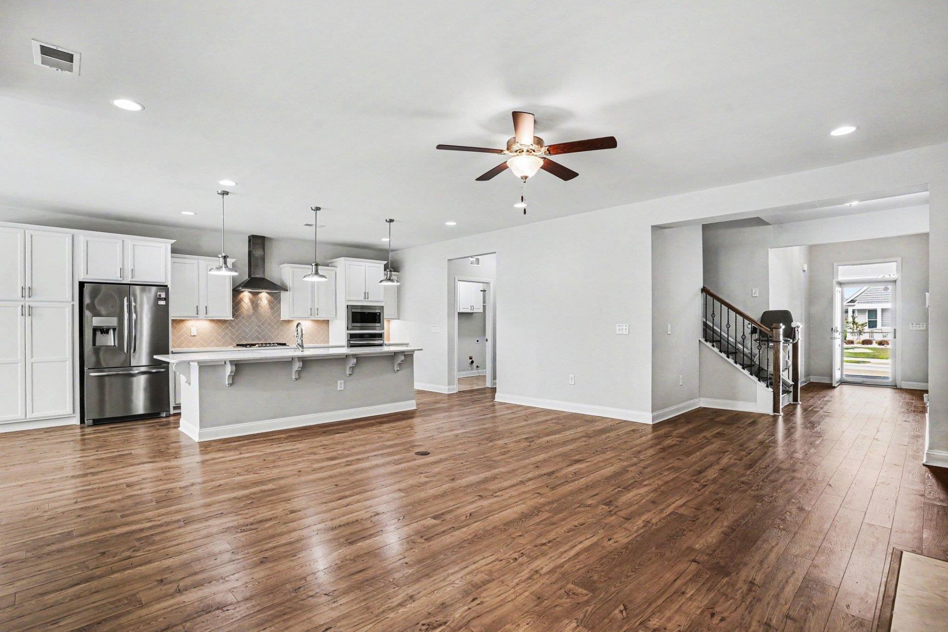 549 Indigo Bay Circle  Photo 8