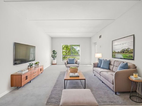 14 Heron St, Unit 208, Boston, MA 02132