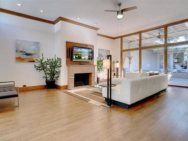 6434 Southpoint Drive, Dallas, TX 75248