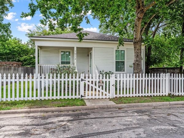 1012 Burnett Avenue, Waco, TX 76706