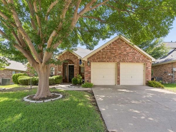 2512 Stone Meadows Drive, Little Elm, TX 75068