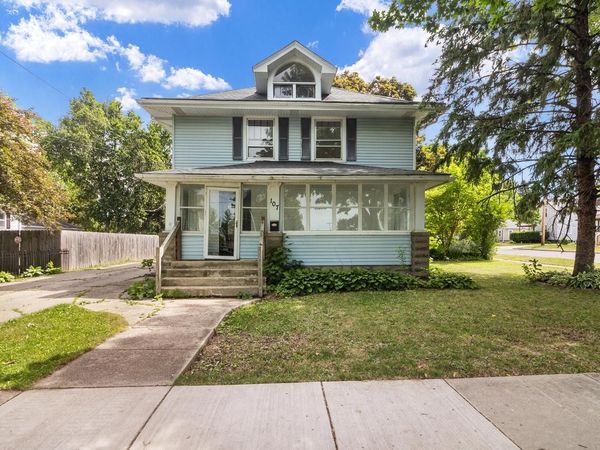 107 N Harrison STREET, Delavan, WI 53115