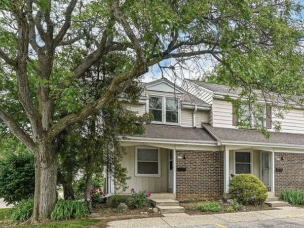 6216 W College AVENUE, Greendale, WI 53129