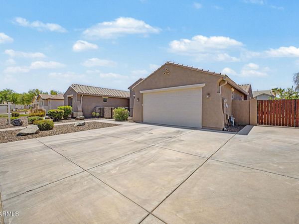 19293 E SPYGLASS Boulevard, Queen Creek, AZ 85142