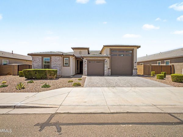 12727 W Sierra Vista Drive, Glendale, AZ 85307