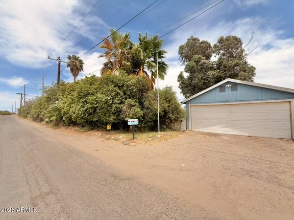 14223 W OLIVE Avenue, Waddell, AZ 85355