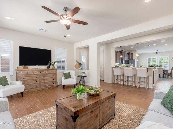 4410 E CAMPO BELLO Drive, Phoenix, AZ 85032