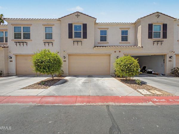 4077 S SABRINA Drive, Unit 94, Chandler, AZ 85248