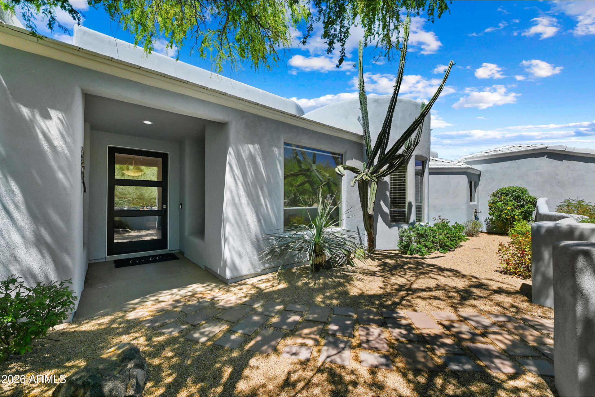 11331 E Dale Lane Scottsdale, AZ 85262