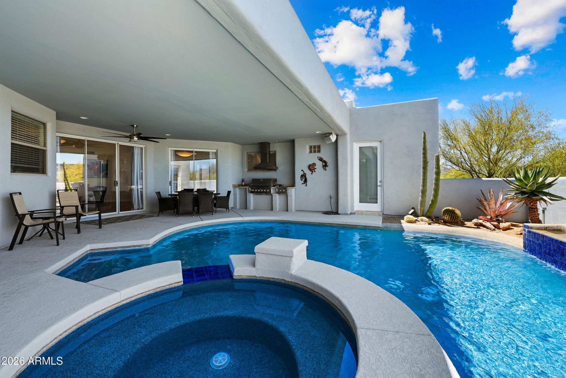11331 E Dale Lane Scottsdale, AZ 85262