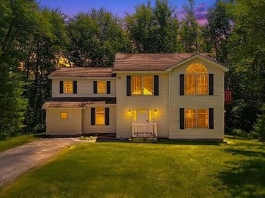 1229 FERN DRIVE, POCONO SUMMIT, PA 18346