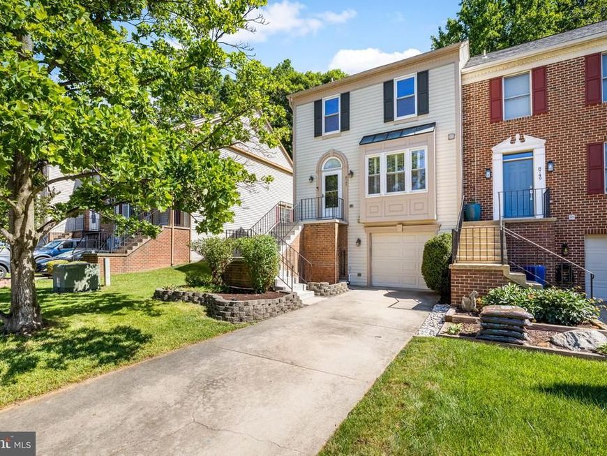 8747 Birkenhead Court Ne, Laurel, MD 20723 Main Photo