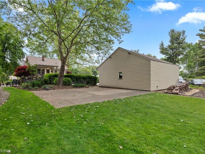 25947 Bagley Road , Olmsted Falls, OH 44138 Photo 37