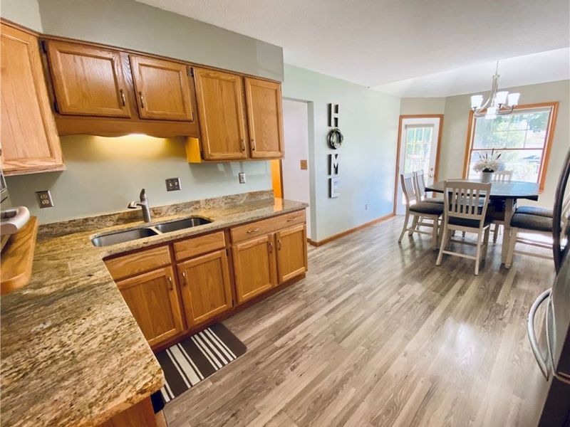 869 MOSS CANYON Drive, Amherst, OH 44001 Photo 10