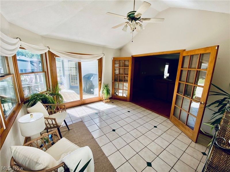 869 MOSS CANYON Drive, Amherst, OH 44001 Photo 8