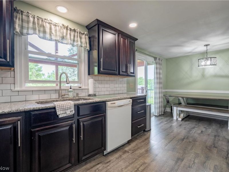 4154 Richmont Street SW, Navarre, OH 44662 Photo 10