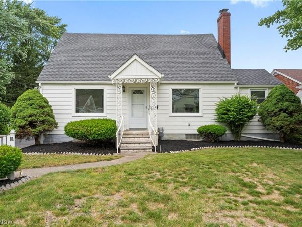 191 E Martin Street , Amherst, OH 44001