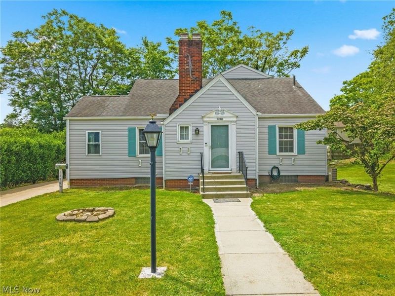 1220 28th Street NE, Canton, OH 44714 Photo 1