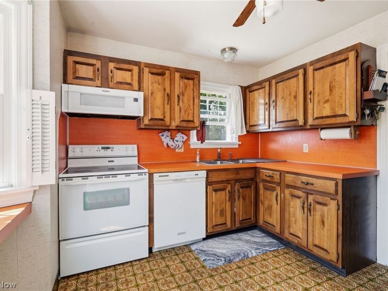 1220 28th Street NE, Canton, OH 44714 Photo 13