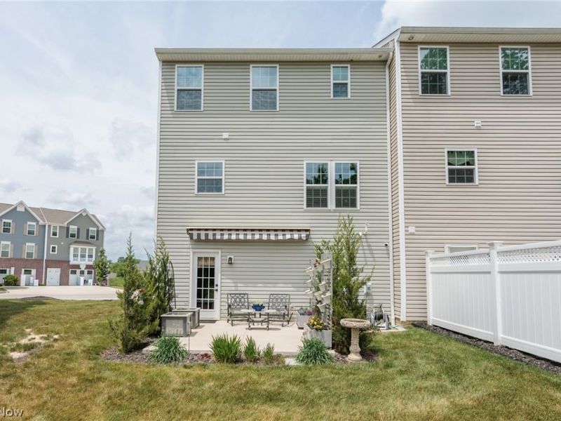4033 N Steels Circle, Unit 31, Cuyahoga Falls, OH 44223 Photo 46