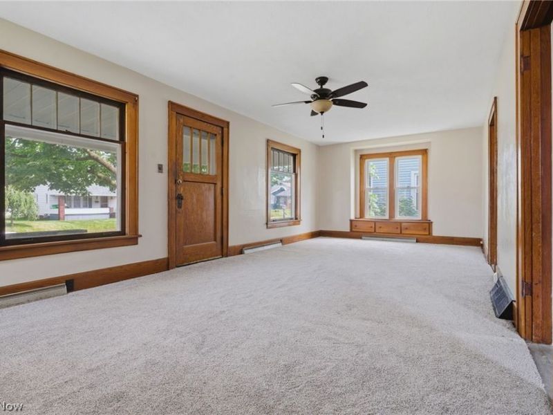 2321 S Arch Avenue S, Alliance, OH 44601 Photo 4