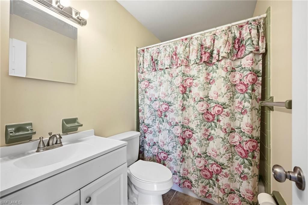 8 Tangerine Ct , Lehigh Acres, FL 33936 Photo