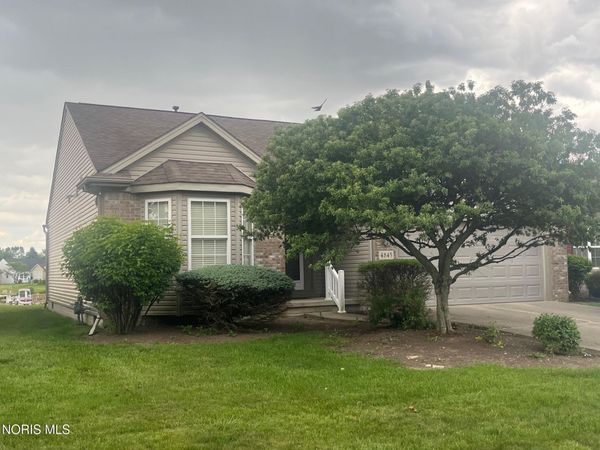 4845 Waterbury Lane, Maumee, OH 43537