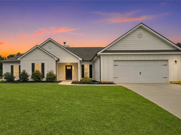190 Marie Court , Bethlehem, GA 30620