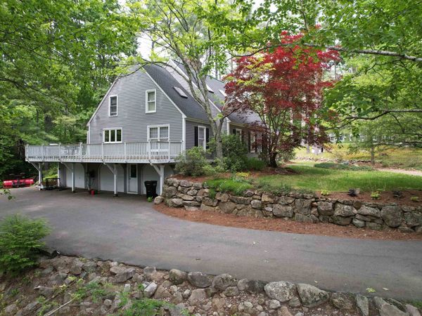 85 Stowell Road, Bedford, NH 03110