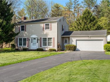 2408 Rush Mendon Road, Honeoye Falls, NY 14472