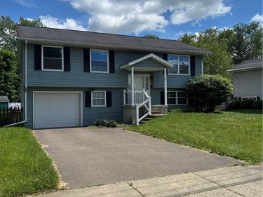 8 Virginia Road , Painted Post, NY 14870