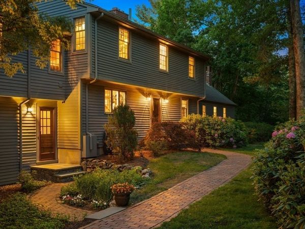 41 Great Rock Rd, Sherborn, MA 01770