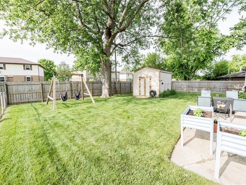 1234 Gettysburg Drive, Troy, OH 45373 Photo 36