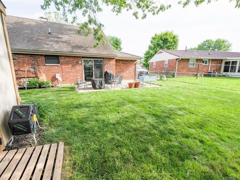 1234 Gettysburg Drive, Troy, OH 45373 Photo 38