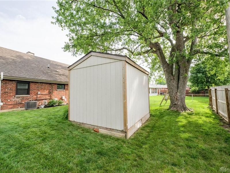 1234 Gettysburg Drive, Troy, OH 45373 Photo 40